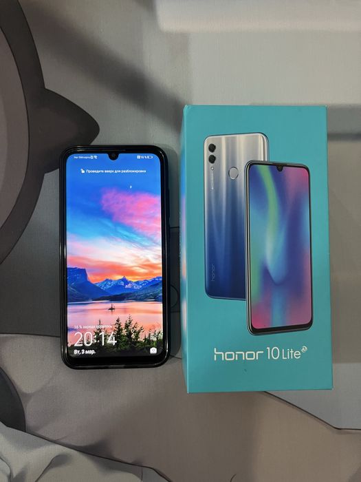 продам Honor 10 Lite 3/64