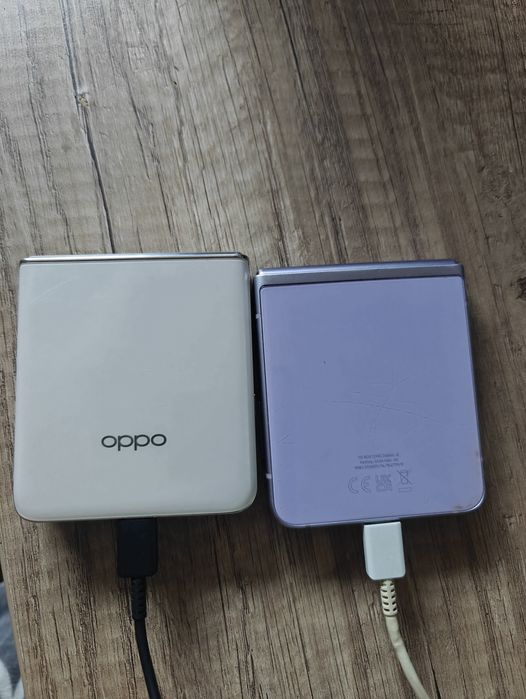 Vând telefon Oppo fiind N3 Filip sau  Samsung Z flip