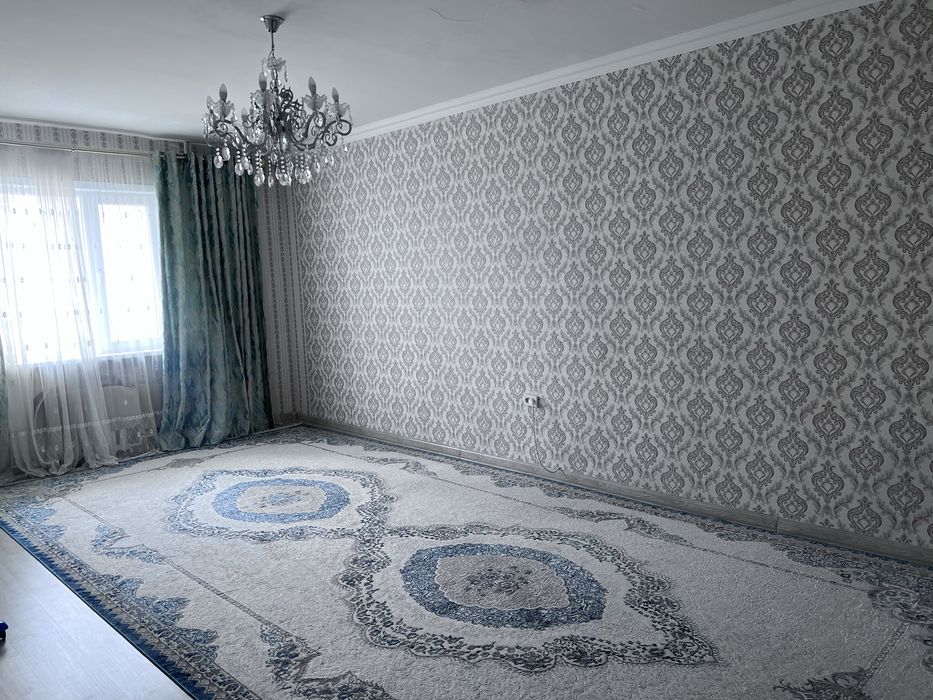 Алмагуль 23,  3 бөлмелі үй сатылады