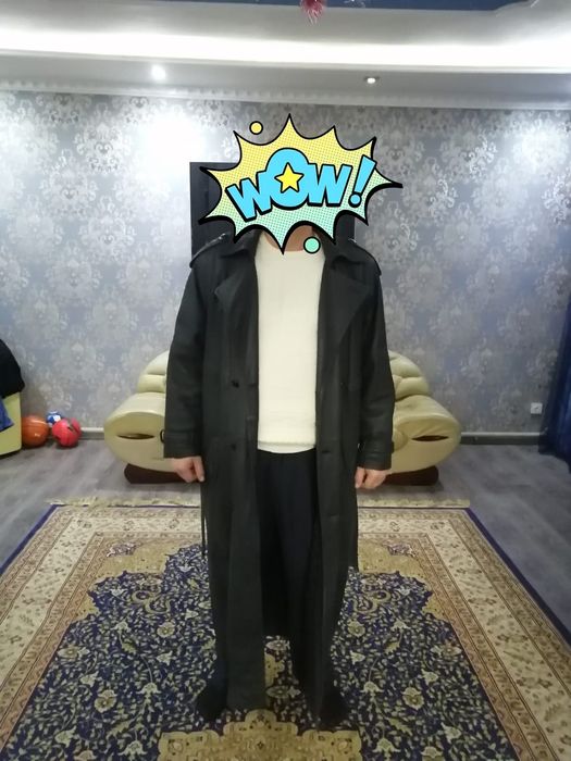 Продам кожаный плащ мужской