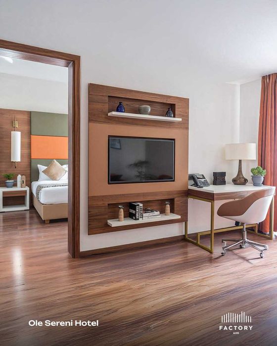 Мебель и обшивка — для госучреждений и крупных заказов