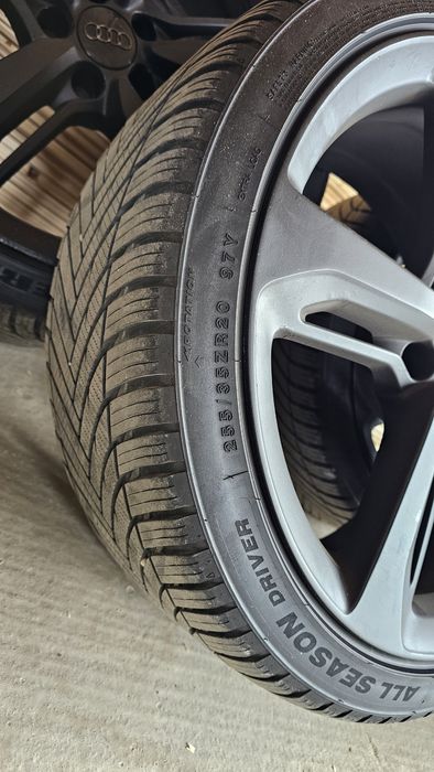 Jante Audi A4 A5 A6 A7 A8  255/35/20 All-seasone Dot 2025