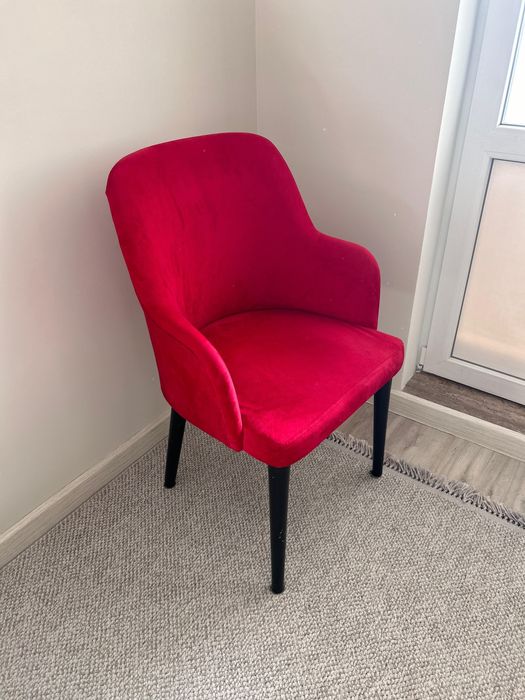 Стул декоративный