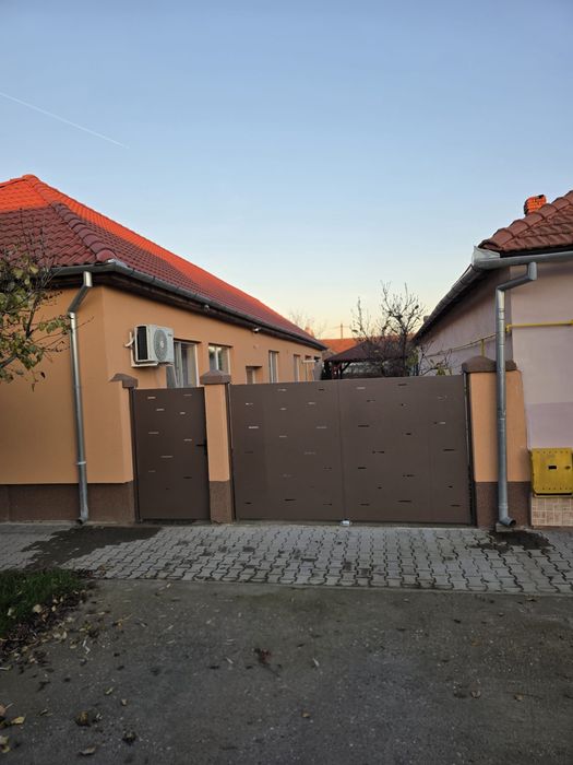 Închiriez casă în comuna Fântânele