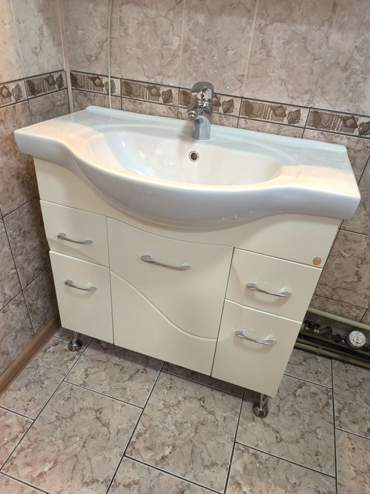 Мебель в ванную комнату