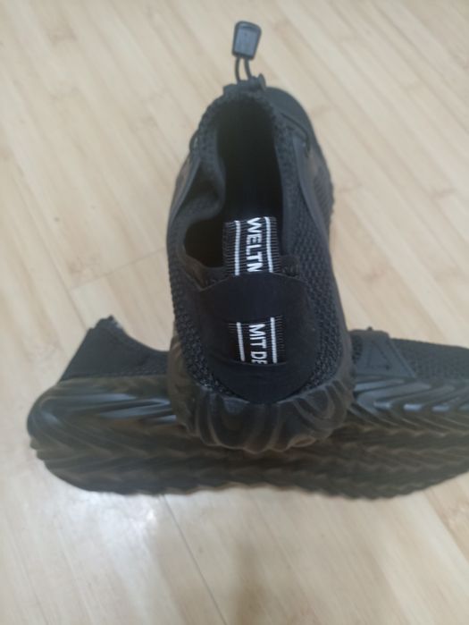 Мъжки дишащи работни обувки с бомбе