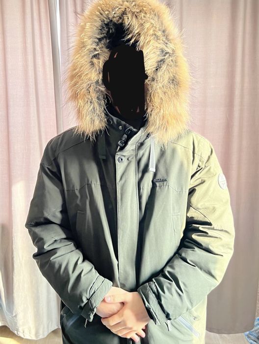 Продам зимнию куртку