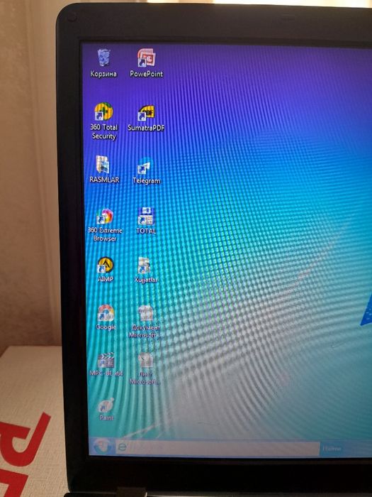 Notbuk  Windows 7  core i5  barcha kerakli malumotlar pastda tel raqam