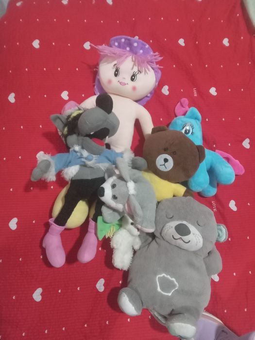 Отдам  веши  на девачку