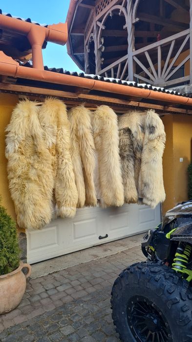 Cojoc de blană de oaie