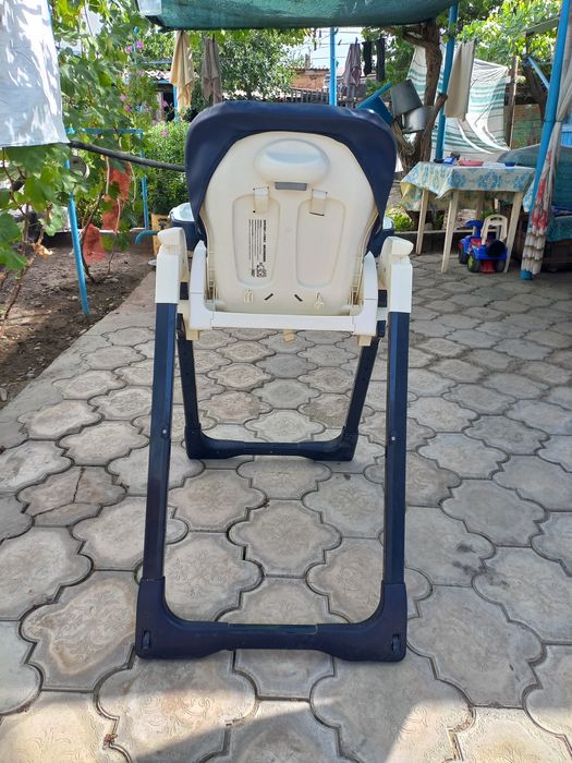 Продам стульчик для кормления
