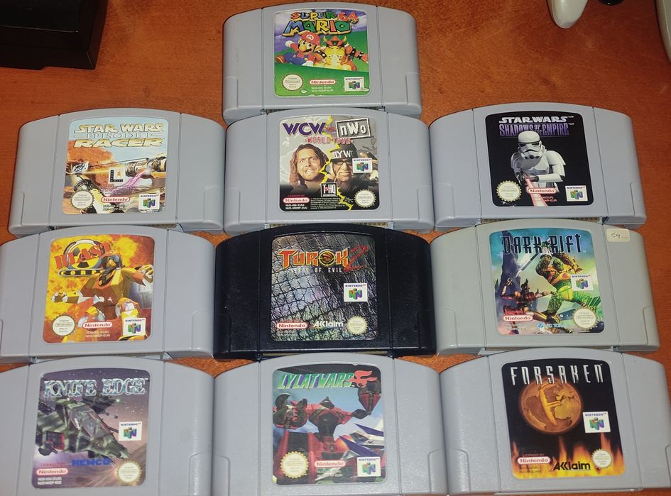 Nintendo 64 + 10 Jocuri Originale + Controller