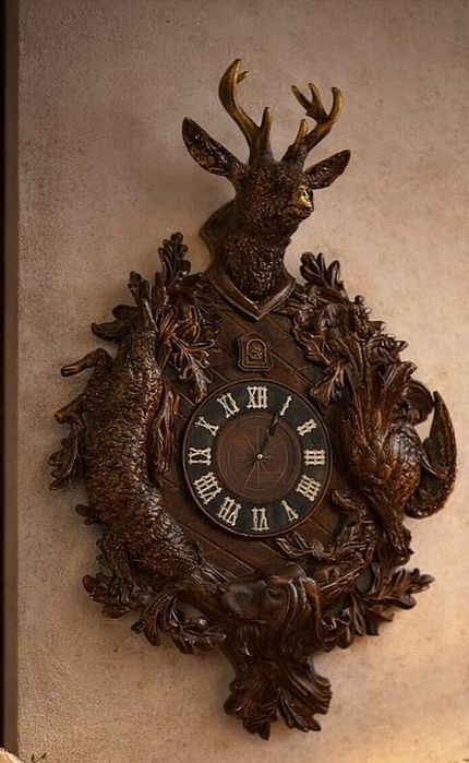 Deosebit ceas de perete de dimensiuni impresionante in stilul Baroc va