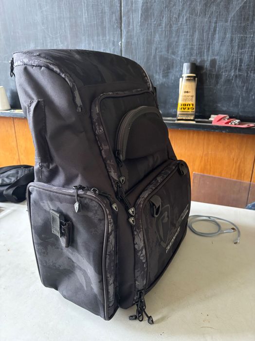 Спининг раница fox