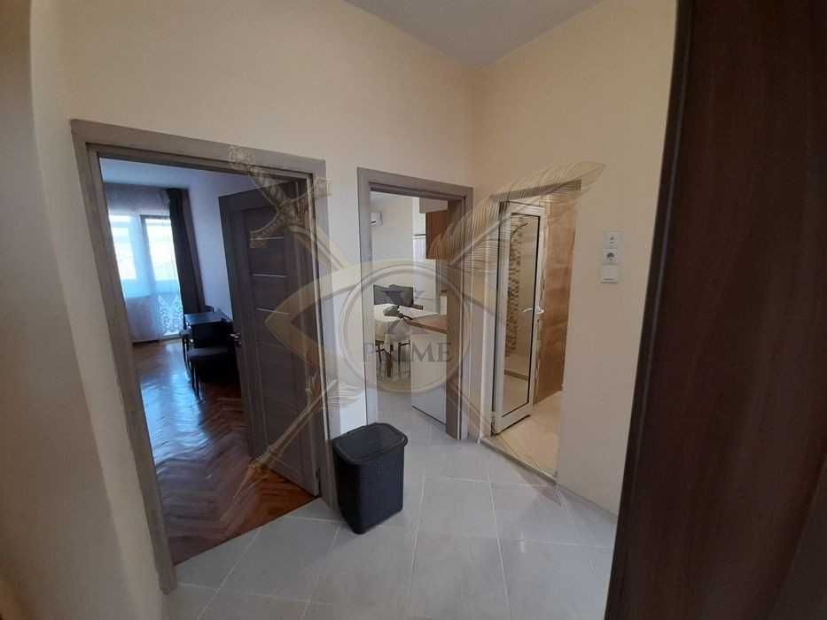 Тристаен апартамент в Зимно кино Тракия !2954072