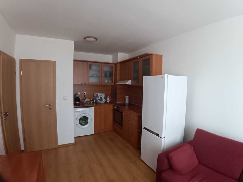 Двустаен апартамент под наем в жк Галата, Варна