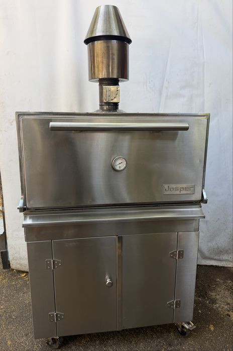 Josper фурна на дървени въглища Джоспър