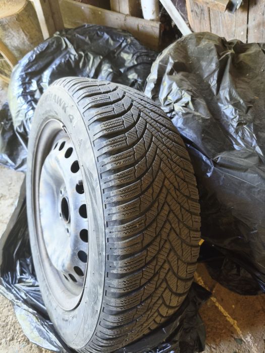 Зимни гуми с джанти Firestone Winterhawk 16"