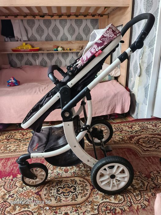 Детская коляска б/у
