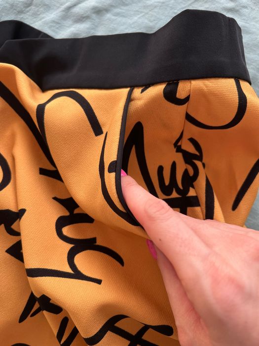 Fusta midi evazata galben cu negru