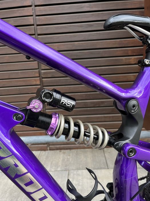 Nukeproof Mega 297 Carbon