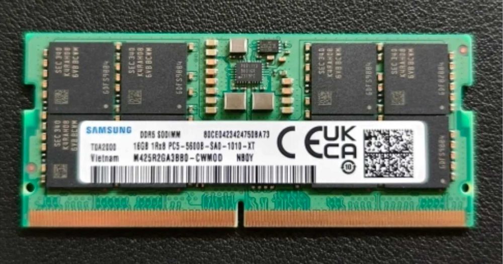 Продавам - /RAM Памет/Samsung 16GB DDR5/5600MHz/1 стик/НОВА!/