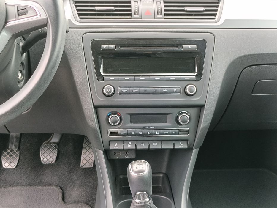 Skoda Rapid  tsi 2014