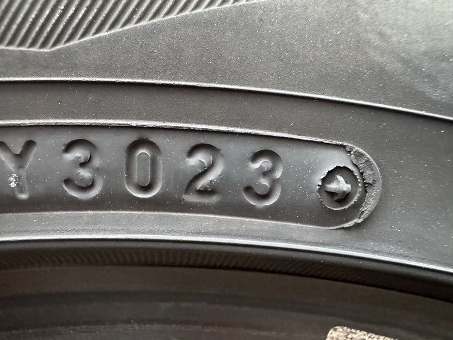 Автомобилни гуми 205 55 16 Toyo