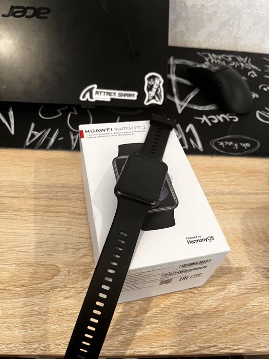 Часы Huawei Watch fit 2