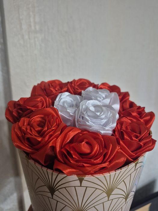 Букет из атласной ленты