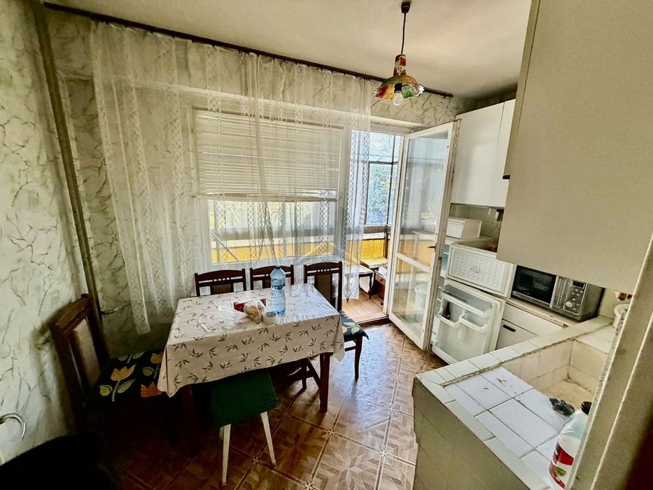 4-стаен за продажба в Здравец-Север