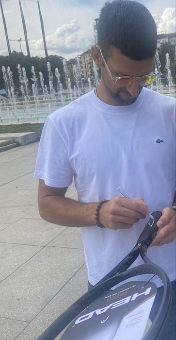 тенис ракета Head Speed с подпис от Новак Джокович