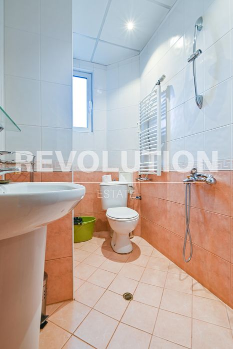 Дава се под наем Двустаен апартамент в София, Център - 81 кв.м за 750 € - Снимка #10