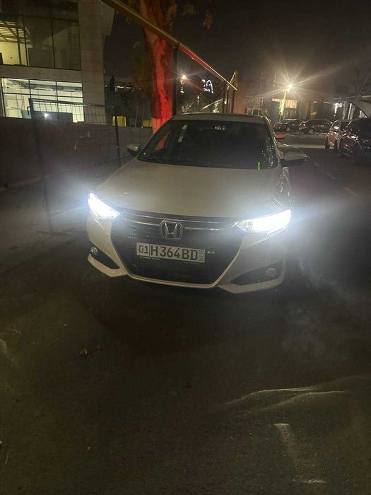 Honda crider 1t Аренду