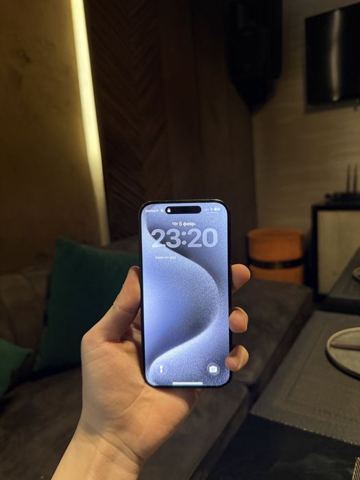 Iphone 15 pro темно синий