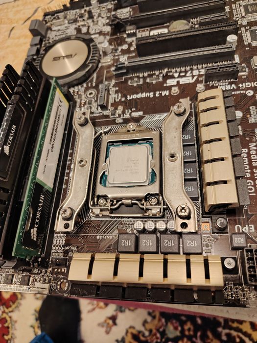 Vând Kit I 5 4590 lga 1150