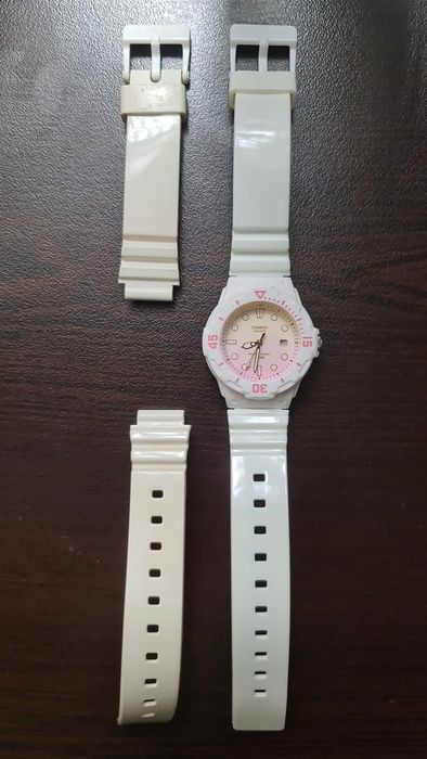 Casio LRW-200H-4E2VDR