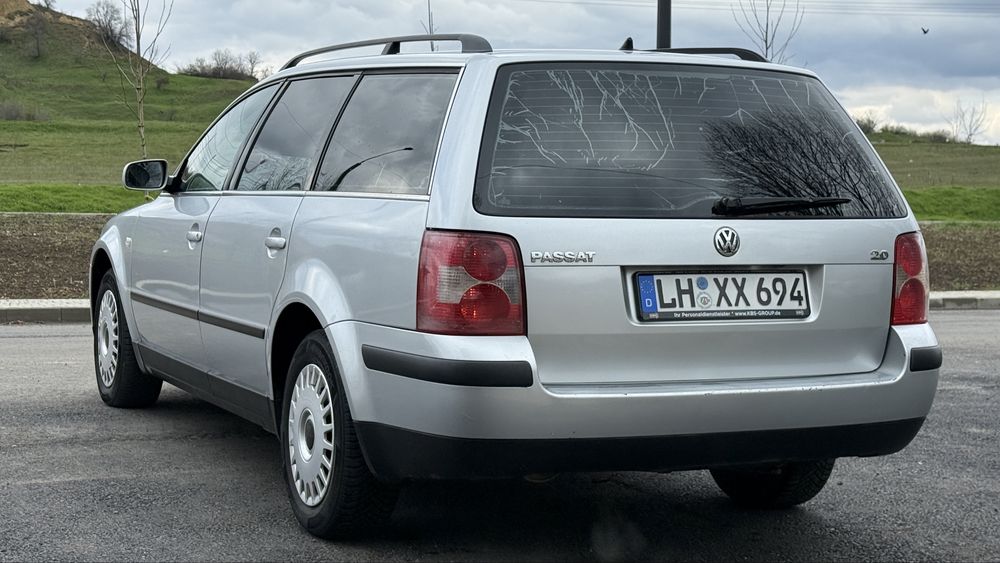 VOLKSWAGEN Passat 2004 — imagine 4
