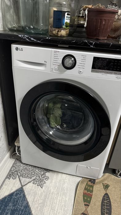 LG Kir yuvish mashinasi sotiladi