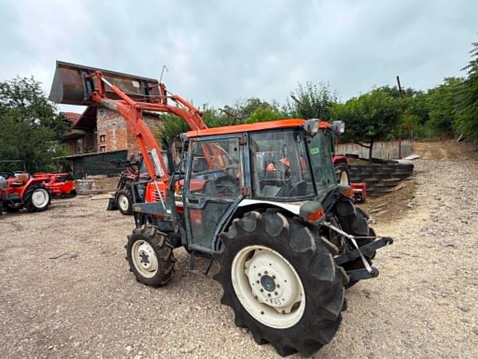 Челен товарач HINOMOTO NX430 4x4
