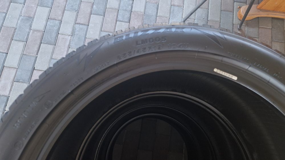 Комплект резины (шины) Bridgestone