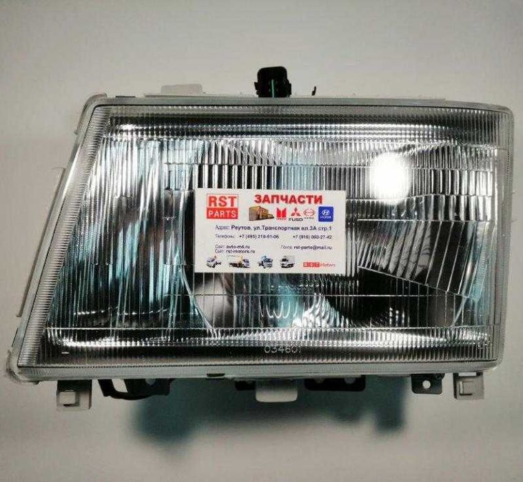 Фара Митсубиши Кантер/Mitsubishi Canter 2005