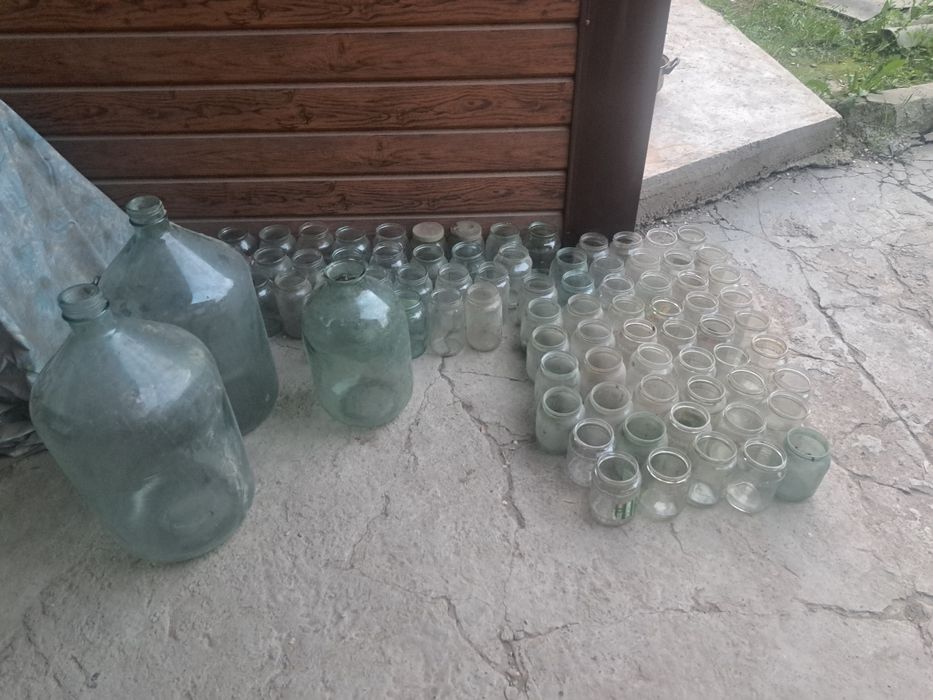 Продам банки разного размера