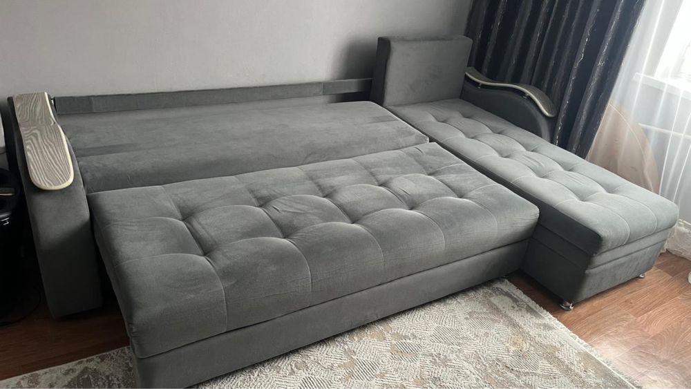 Продам диван в хорошем состоянии