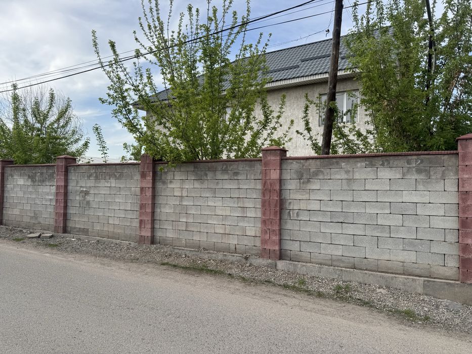 Продаетс дом с готовой теплицей!