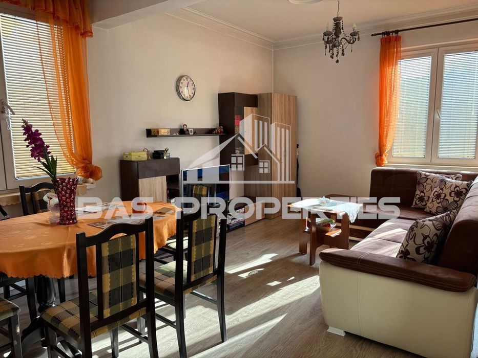 3-стаен в София-Център площ 72