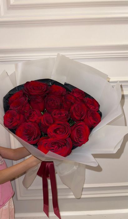 Продам букет роз с шарами