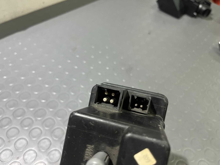 Управлението на централното за Mercedes E-class W210