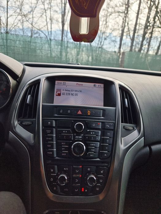 Navigatie opel astra j