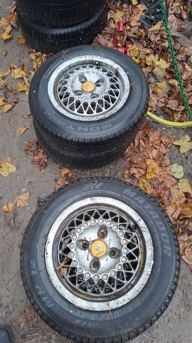 Jante aliaj Renault + anvelope  13” – arată bine,stare bună!